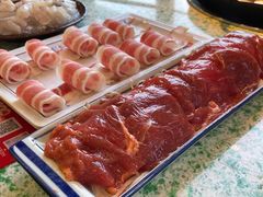 黑猪三线肉-鸿姐老火锅(疁城新天地店)