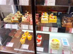 面包甜点陈列柜-苹果花园(龙漕路店)