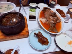 -梅利汴京烤鸭•开封豫菜地标店(东司门店)
