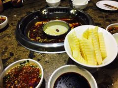 -鱼豆吉·豆浆鱼火锅(宜昌万达店)