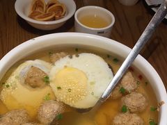 -爱碗亭·鲜炒湖南菜(壹城中心店)