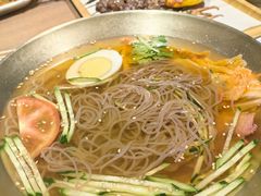 -街角等你.大连海鲜烧烤.经典铁板海鲜串(西安路店)