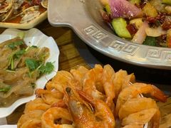 -鱼众不同·鸡公煲·烤全鱼(国顺路店)