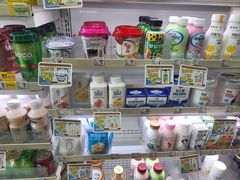 -喜士多便利店(上海虹桥枢纽国展中心云和夜泊酒店店)