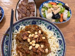 特色海鲜打卤面-大姨捞面(新安花园店)