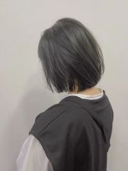 -十六番发型师事务所