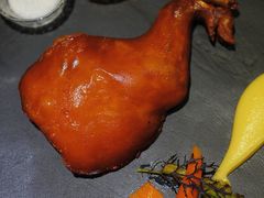 烤乳猪-The V泽惟·低温慢煮料理
