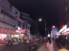 -猪脚洪隆江猪脚饭