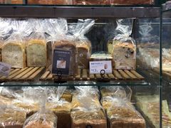 -巴黎贝甜(大宁国际商业广场店)