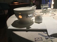 -燕庭·纯燕窝·甜品下午茶(南京西路店)
