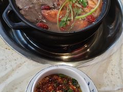 -九寨沟特色牦牛肉汤锅