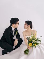 -樱花婚纱摄影
