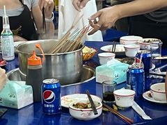 -牛华周记麻辣烫起源店
