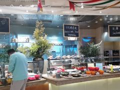 -咖啡苑自助餐厅·中国大饭店