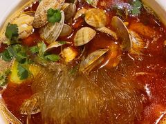 -何记花甲(海岸城旗舰店)