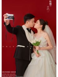 -二十一世纪婚纱摄影(省府前街店)