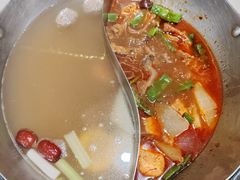 -左庭右院鲜牛肉火锅(浦江欢乐颂店)