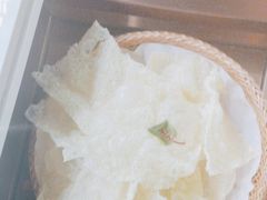 -洪氏嗨捞·广东猪肚鸡·椰子鸡火锅(西咸万象城店)