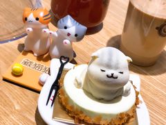 -藏猫猫咖啡主题馆(中央大道店)
