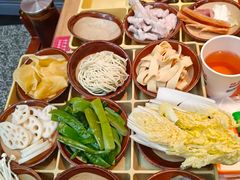 -赵美丽·重庆社区火锅·直营店(火车东站·中豪国际店)