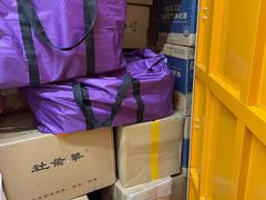 -安东易迷你仓自助寄存仓库(淞虹路店)
