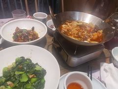 -黄泥岗·地道湖北菜(奥特莱斯店)