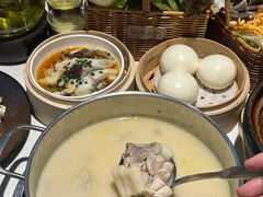 -煲王粤菜餐厅(中侨中心店)