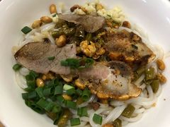 -牛八宝桂林米粉(八里庄店)