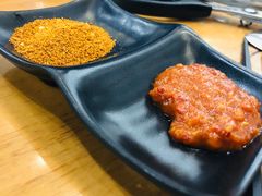 -肉甲韩国木炭烤肉(新壹街1店)