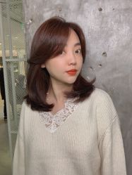 -AYO SALON