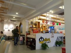 大堂-张大师鸭爪爪特色干锅(南湖店)