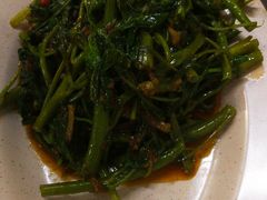 -明记烧鱼美味店