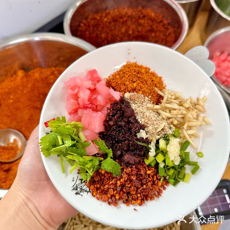 观山湖、青云市集、黔灵东路都有门店 一样好吃直接冲