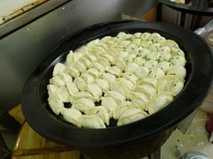 -黄阿姨锅贴大王(万航渡路店)