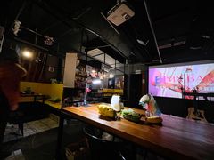 -Mx.cocktail bar