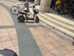 -汇乐游泳馆(莲花南路店)