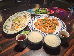 -粤·向群饭店(麓景路店)