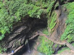 -龙水峡地缝景区