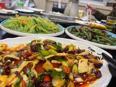 -瑞杰烧烤店·24小时营业(山东路店)