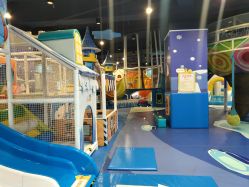 -多奇妙乐园·淘气堡·电玩·抓娃娃(海口吾悦店)