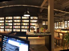 -阅西安新华书店(翠华南路店)