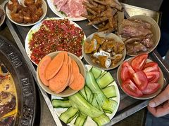 -渝嘴小老弟老火锅(华新村店)
