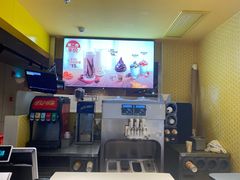 -麦当劳(中山公园龙之梦店)