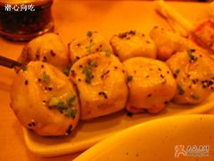 左鲜肉生煎右虾仁生煎-咬不得高祖生煎·简餐(高银街店)