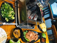 -丹东特色烤肉(学府路一部店)