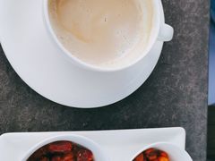-瑰丽酒店·海吧·天际下午茶·现场DJ·天台酒吧