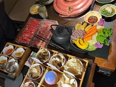 -菌自由丨野生菌火锅特色庭院餐厅(丽江古城店)