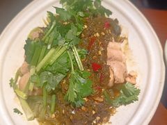 -包整·丝娃娃(一览甲秀楼风景店)