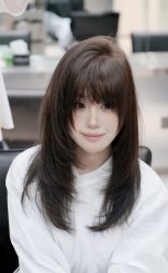 -镁连社·美联社
