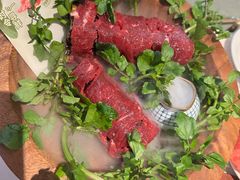 -左庭右院鲜牛肉火锅(金山万达店)
